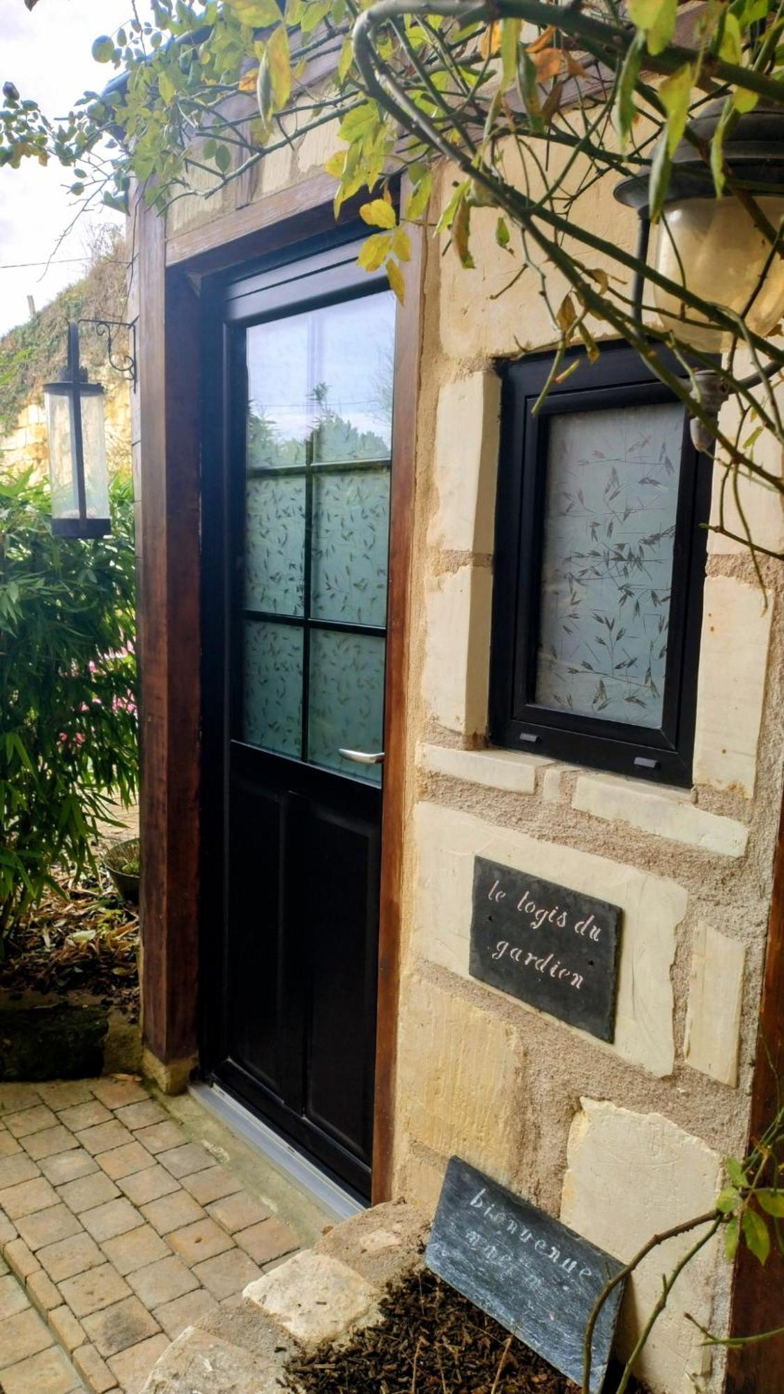 Les Troglos De Beaulieu Loches Exterior photo