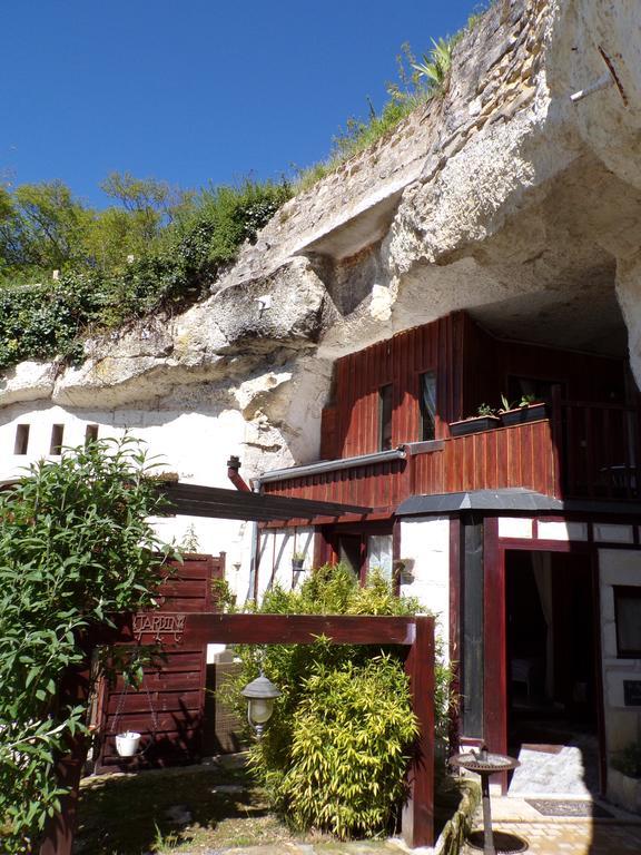Les Troglos De Beaulieu Loches Exterior photo